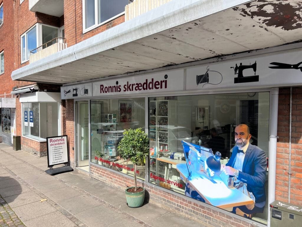 - Ronnis Skrædderi - Reparation